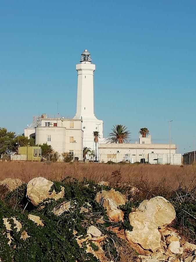 La Trinacria Di Capo Passero Portopalo Di Capo Passero Kültér fotó